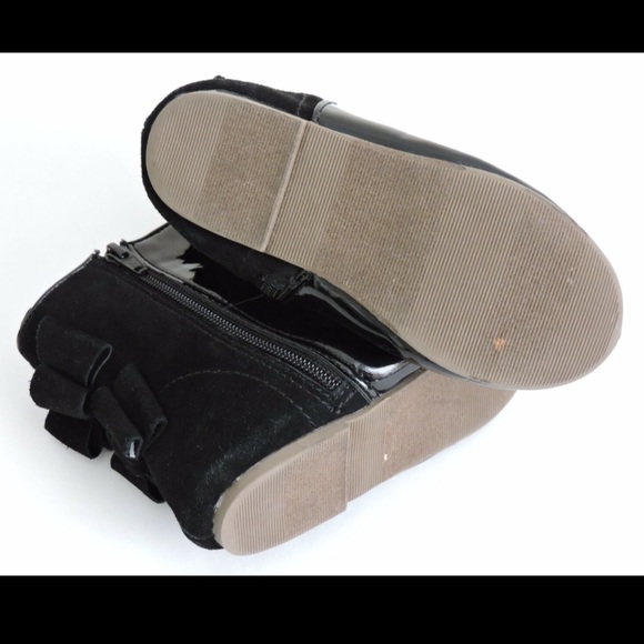 GAP True Black Boots V2 Modern Bow Zip Slip On 10 - Picture 5 of 6